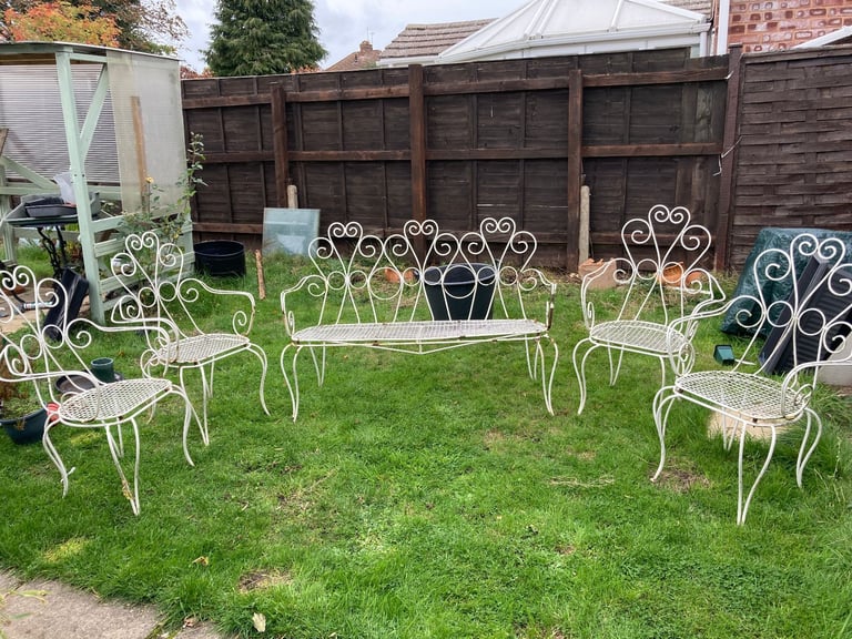image for Vintage cast iron garden / conservatory chairs x 4 plus bench