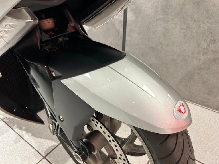 65/2015 BMW K1600 GTL - 13794 miles - GREAT CONDITION!!