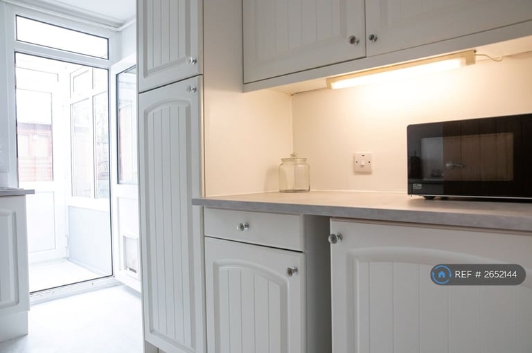 4 bedroom house in Woodhouse Road, Bath, BA2 (4 bed) (#2652144)