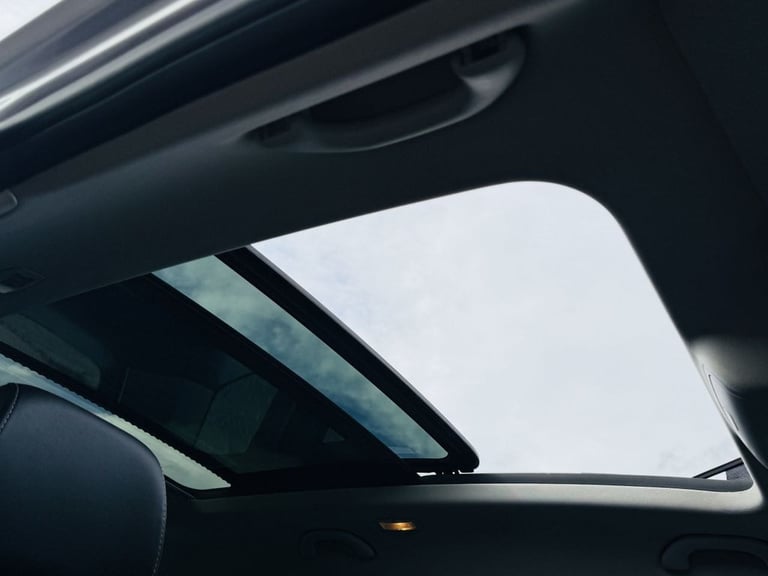 2013 Skoda Yeti 2.0 TDI Laurin &amp; Klement SUV 5dr Diesel Manual 4WD Euro 5 (170 ps) HATCHBACK ...