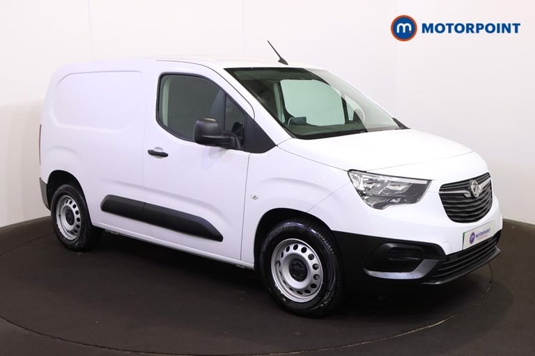 image for 2024 Vauxhall Combo 2300 100kW Prime 50kWh H1 Van Auto Panel Van Electric Automatic