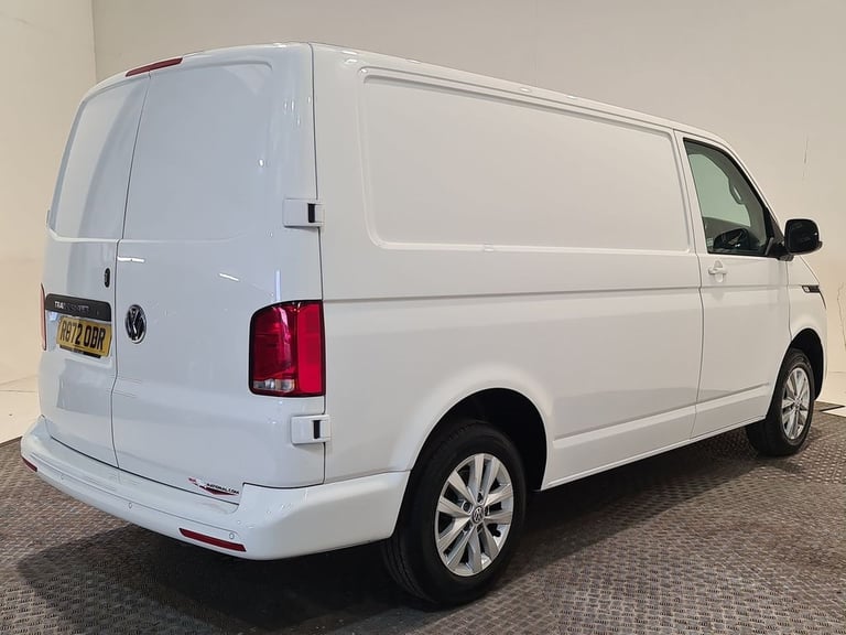 VOLKSWAGEN TRANSPORTER 2.0 TDI T30 P/V HIGHLINE FWD 150 BHP SWB DIESEL