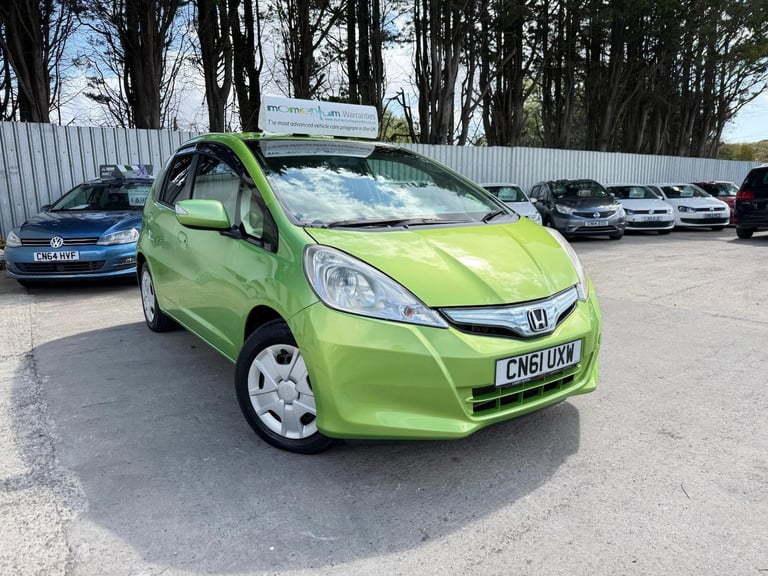 image for 2011 Honda Fit JAZZ 1.3 HYBRID AUTO Hatchback Petrol/Electric Hybrid Automatic