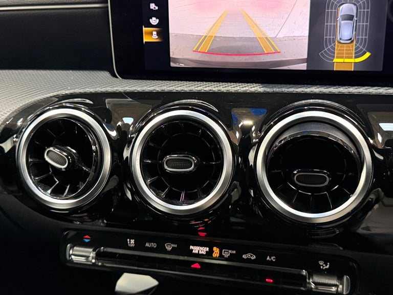 2019 Mercedes-Benz A-Class 1.3 A180 SE (Executive) Hatchback 5dr Petrol 7G-DCT Euro 6 (s/s) (136 ...