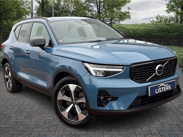 2022 Volvo XC40 2.0 B3P Plus Dark 5dr Auto ESTATE PETROL Automatic
