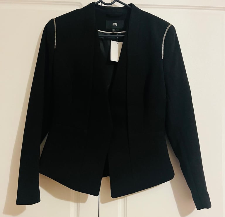 Brand New H&M Stylish and Elegant Women’s Blazer - UK Size 10.