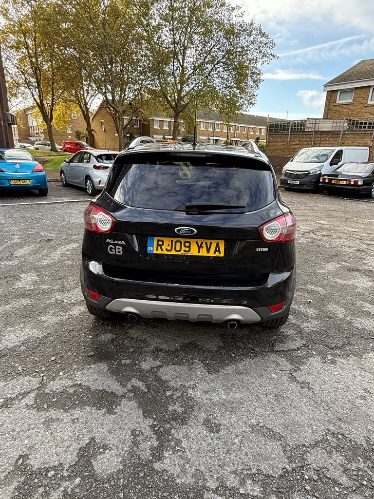 Ford, KUGA, Estate, 2010, Manual, 1997 (cc), 5 doors