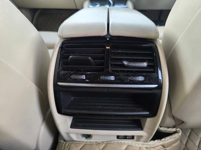 2020 BMW 5 Series 2.0 Diesel Hybrid PCO Ready 520d MHT M Sport 5 Seats 4dr Euro 6 ULEZ Free SALOO...