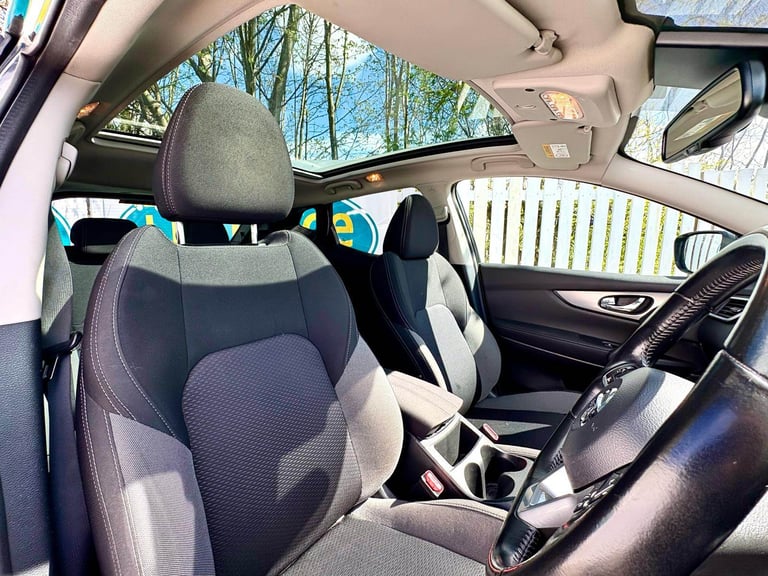 CAN'T GET CREDIT? CALL US! Nissan Qashqai 1.5 dCi N-Connecta, Manual - £199 DEPOSIT, £76 PER WEEK