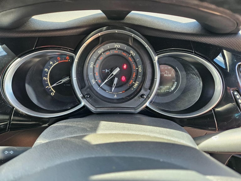 DS AUTOMOBILES DS 3 1.6 BlueHDi DStyle Nav 2015