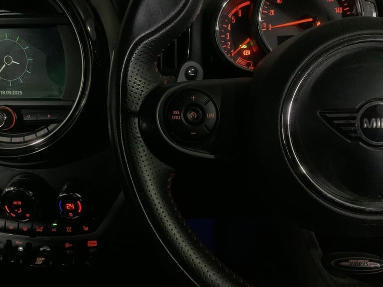 2018 MINI Countryman 2.0 Cooper SD SUV 5dr Diesel Steptronic ALL4 Euro 6 (s/s) (190 ps) HATCHBACK...