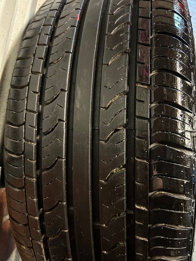 VW Passat Alloy’s (Genuine)