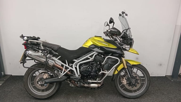image for TRIUMPH TIGER 800 ** MOT MAY 2026 - SUMP GUARD - SPOTLIGHTS **