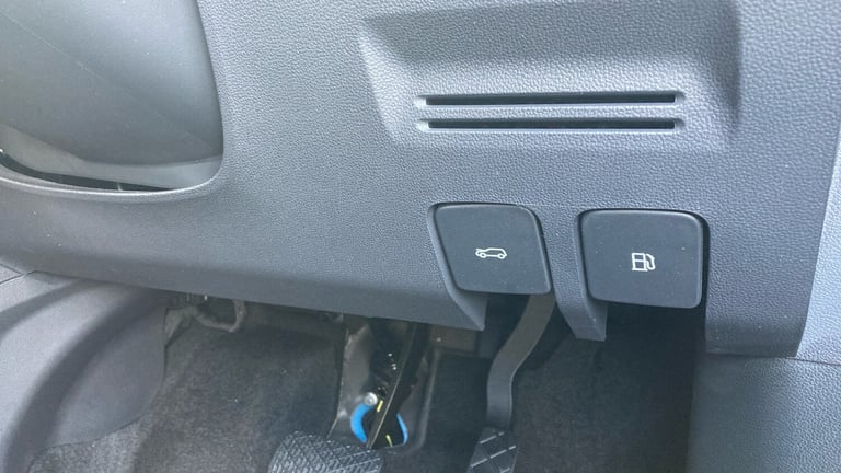 2022 MG MG ZS 1.0T GDi Exclusive 5dr DCT Petrol Hatchback Hatchback Petrol Automatic