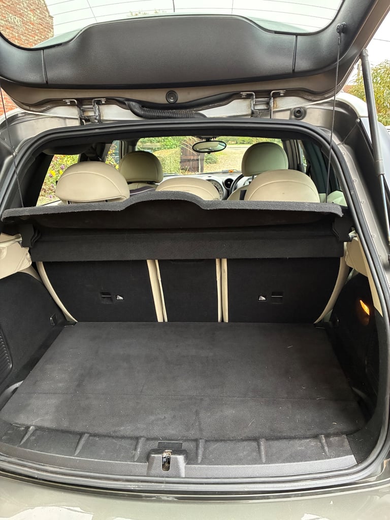 Mini, COUNTRYMAN, Hatchback, 2010, Manual, 1598 (cc), 5 doors