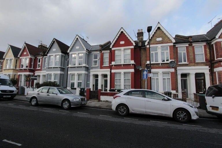 Double Room Avaialable today 