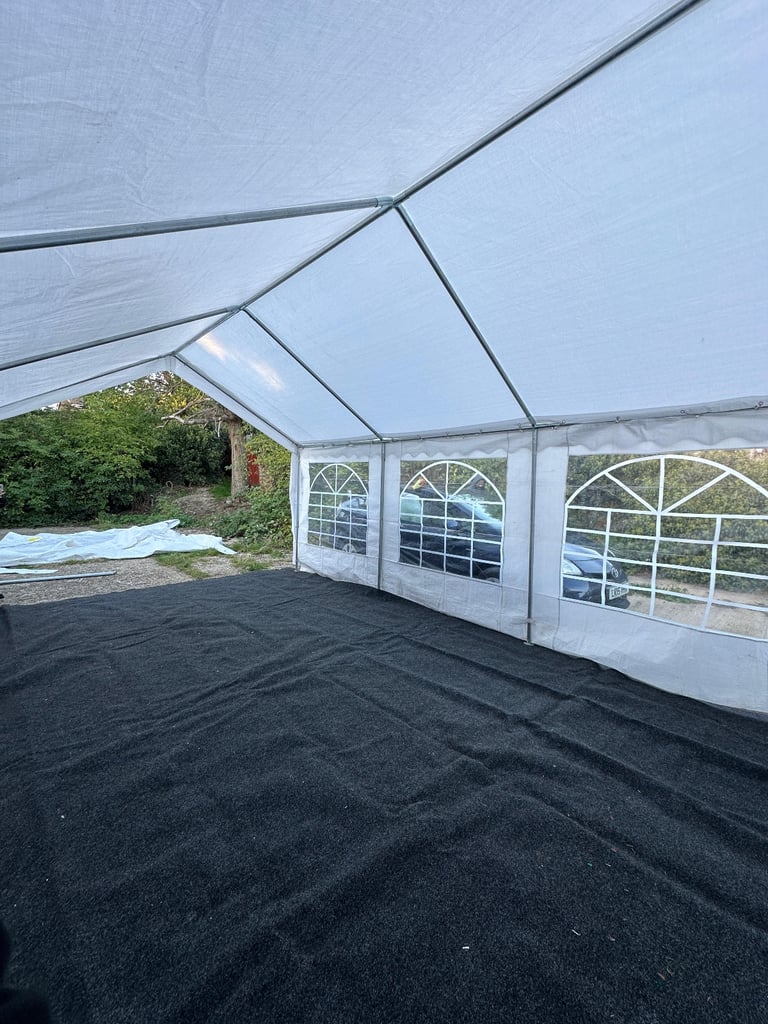 4x6 Marquee LONDON