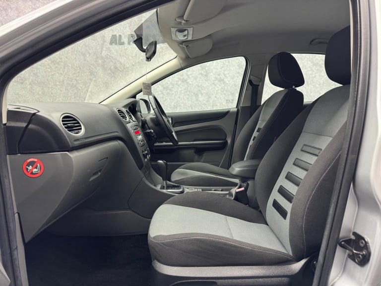 2008 Ford Focus 1.6 Zetec 5dr HATCHBACK Petrol Automatic
