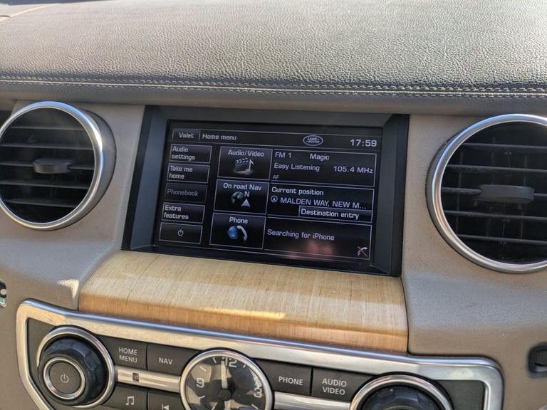 2012 62 LAND ROVER DISCOVERY 4 3.0 SD V6 HSE SUV 5DR DIESEL AUTO 4WD EURO 5 (255