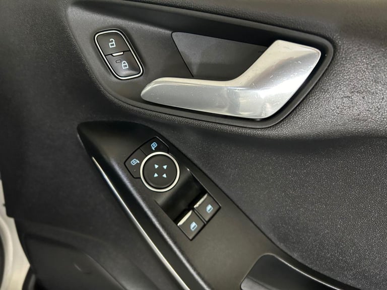 2019 Ford Fiesta 1.0 ZETEC 5d 99 BHP ULEZ COMPLIANT+SAT NAV+ECONOMICAL+ HATCHBACK Petrol Manual