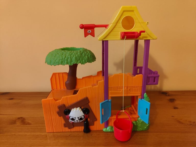 image for Ryan's World Ultimate Tree House 