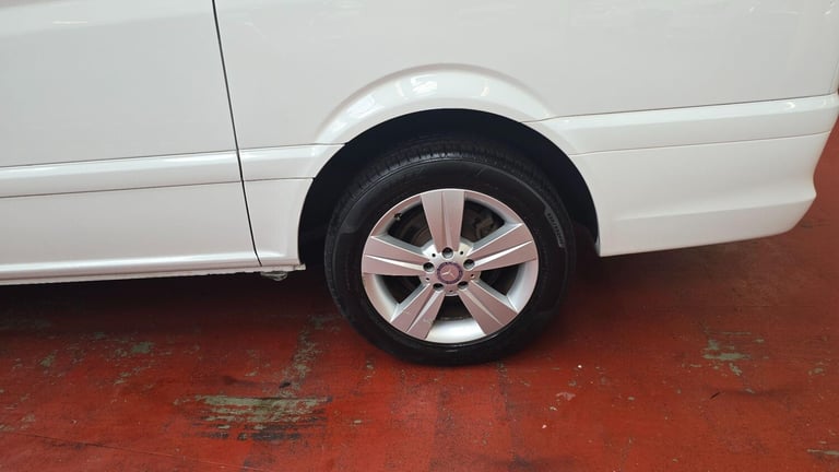 2012 Mercedes-Benz V-Class V Class V350 AMBIENTE LWB 7 SEAT LEATHER MPV Petrol Automatic