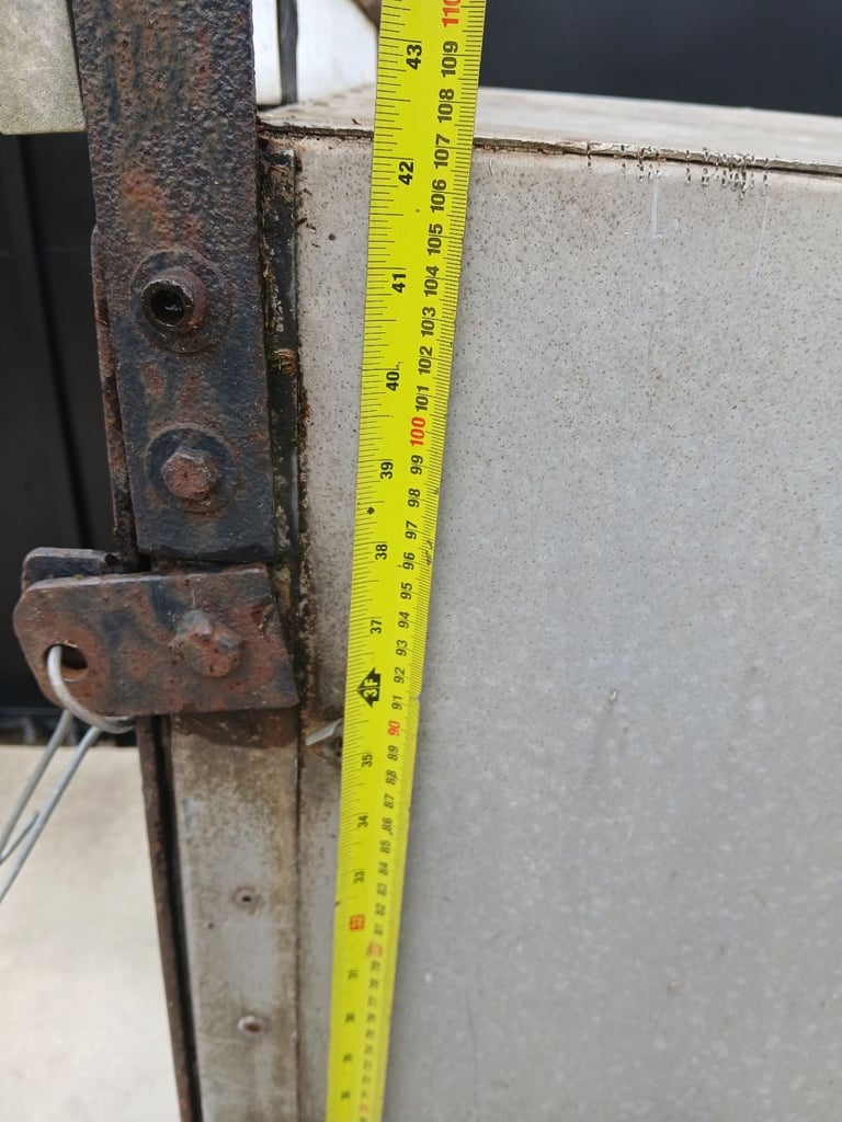 Metal indespension box trailer with rear ramp for sale