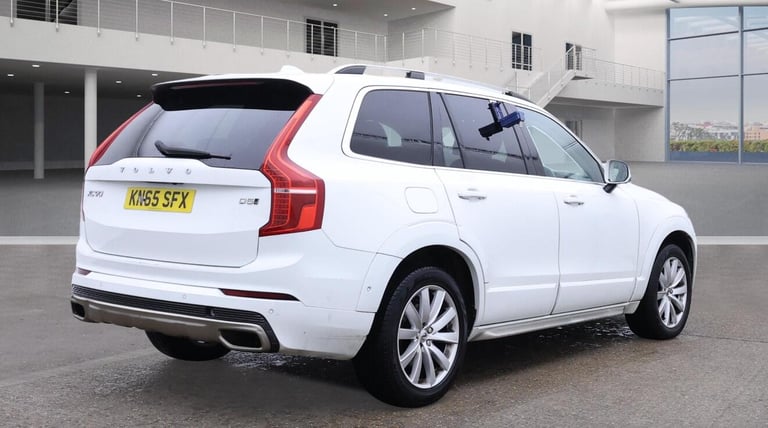 2015 Volvo XC90 2.0 D5 Momentum 5dr AWD Geartronic ESTATE DIESEL Automatic