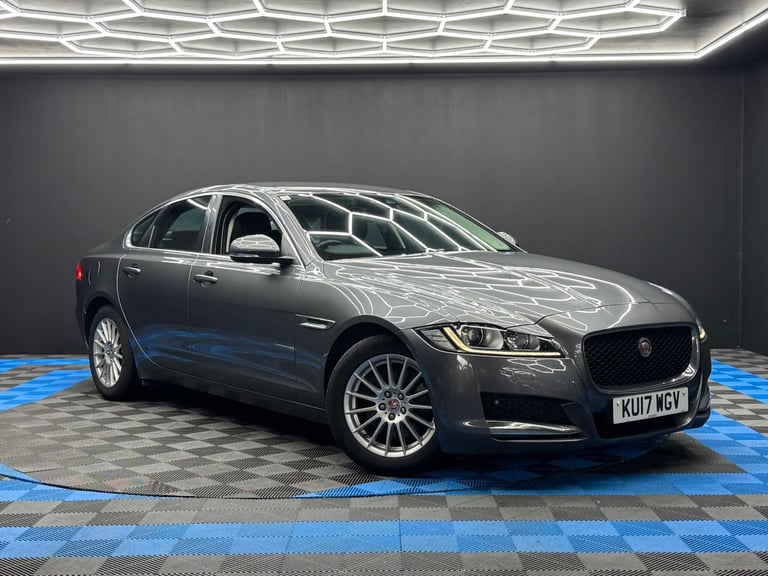 2017 Jaguar XF 2.0d Prestige Auto Euro 6 (s/s) 4dr SALOON Diesel Automatic