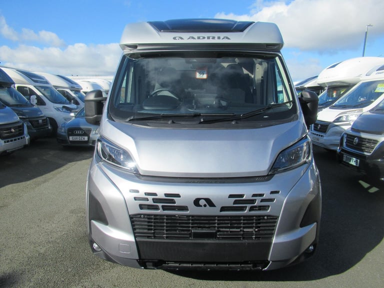 Adria Compact Supreme SL 2.2 Diesel 140BHP Automatic