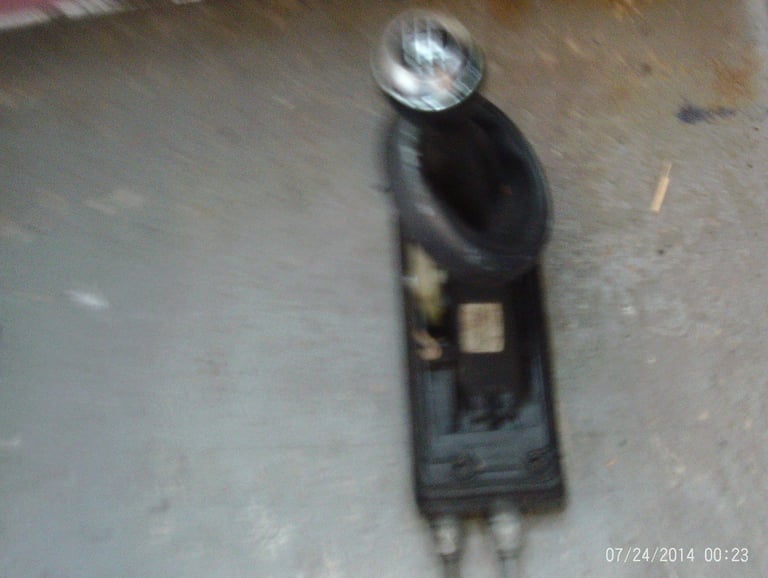 BMW MINI COOPER 5 SPEED GEAR CHANGE SELECTOR AND CABLES  R50/R52