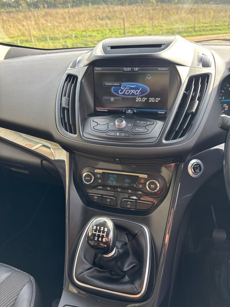 Ford, KUGA, Hatchback, 2016, Manual, 1997 (cc), 5 doors