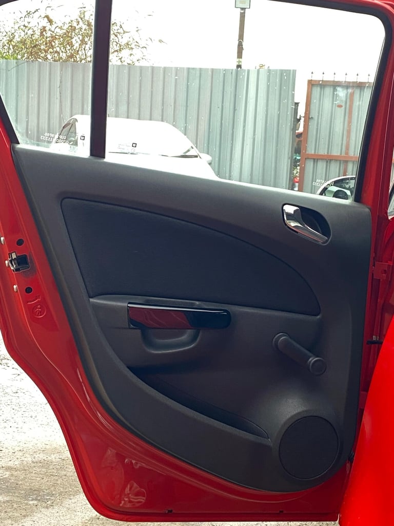 2008 Vauxhall Corsa 1.0i 12V Breeze 5dr HATCHBACK Petrol Manual