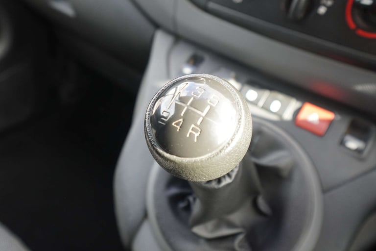 2018 Peugeot Partner 1.6 Partner Professional L1 Blue HDi + EURO 6 Panel Van Diesel Manual