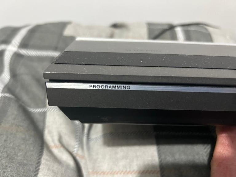  PENDING. B&O Bang & Olufsen Beocord 3300 HX PRO tape cassette deck (suspected belt failure)