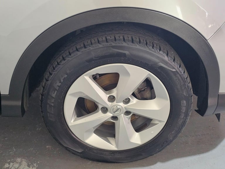 2018 Nissan Qashqai 1.2 DIG-T Acenta XTRON Euro 6 (s/s) 5dr HATCHBACK Petrol Automatic