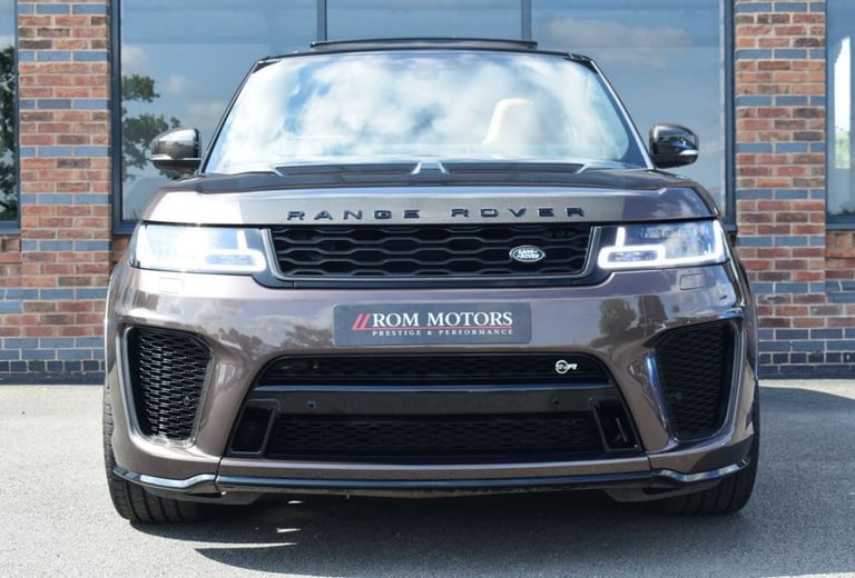 2021 62 LAND ROVER RANGE ROVER SPORT 5.0 P575 V8 SVR CARBON EDITION SUV 5DR PETR
