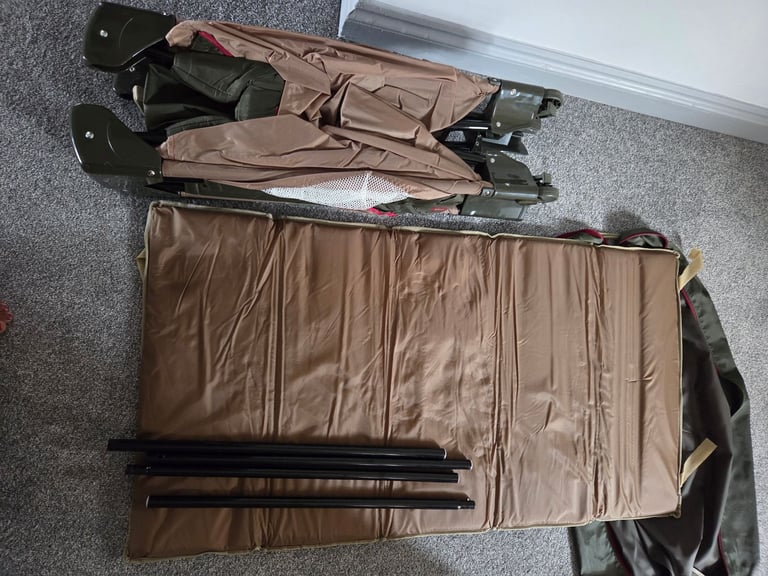 Mamas & Papas travel Cot