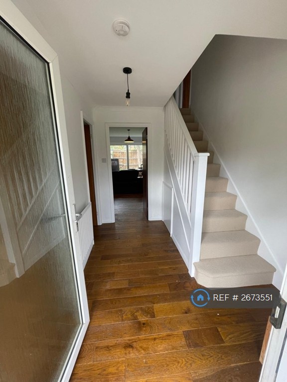 4 bedroom house in Holland Drive, London, SE23 (4 bed) (#2673551)