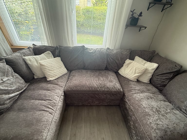 image for U shaped sofa