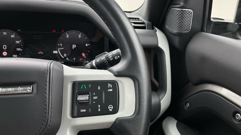 2024 Land Rover Defender 110 3.0 D250 MHEV X-Dynamic HSE SUV 5dr Diesel Auto 4WD Euro 6 (s/s) (25...