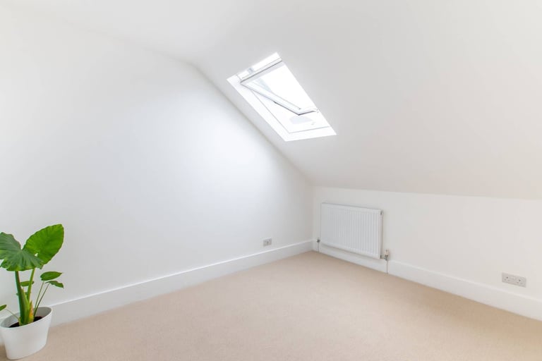 2 Bedroom Flat to Rent in Harlesdean area, NW10 4HP, DSS welcome (over 35 years)