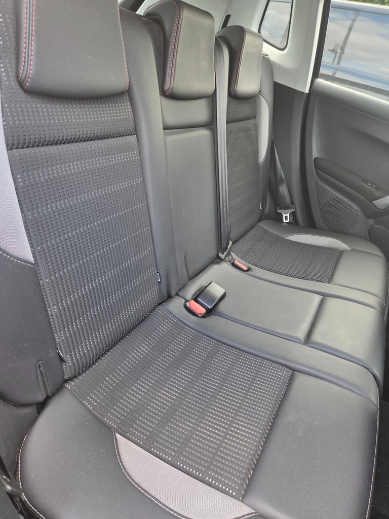 2016 Peugeot 2008 1.2 PureTech 110 Allure 5dr HATCHBACK Petrol Manual