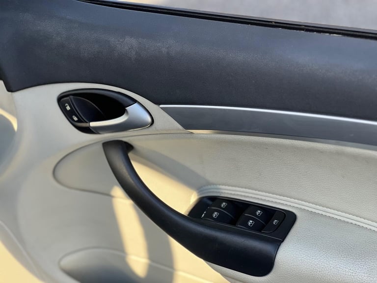 Saab 9-3 2.0T Vector 4dr Petrol Manual - Image 39