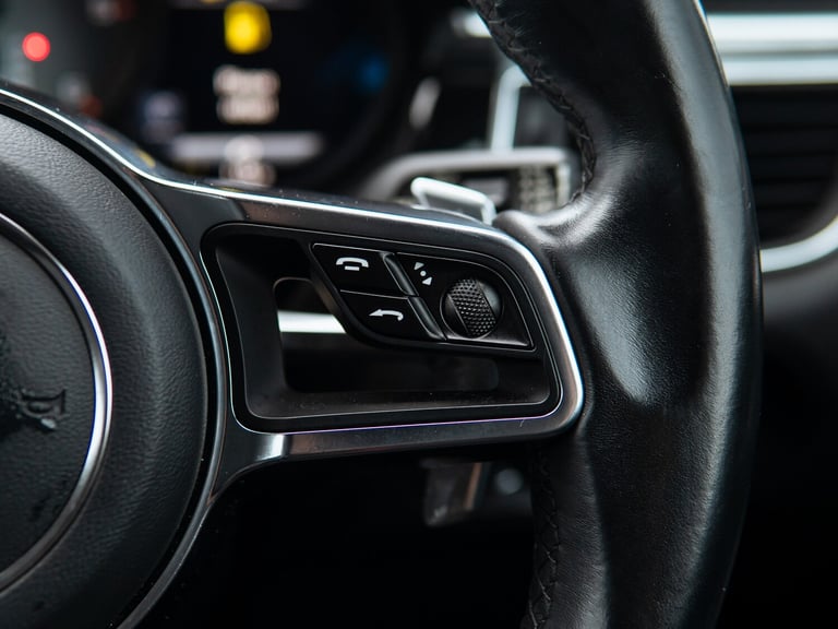 2017 Porsche Macan 3.0 TD V6 S SUV 5dr Diesel PDK 4WD Euro 6 (s/s) (258 ps)