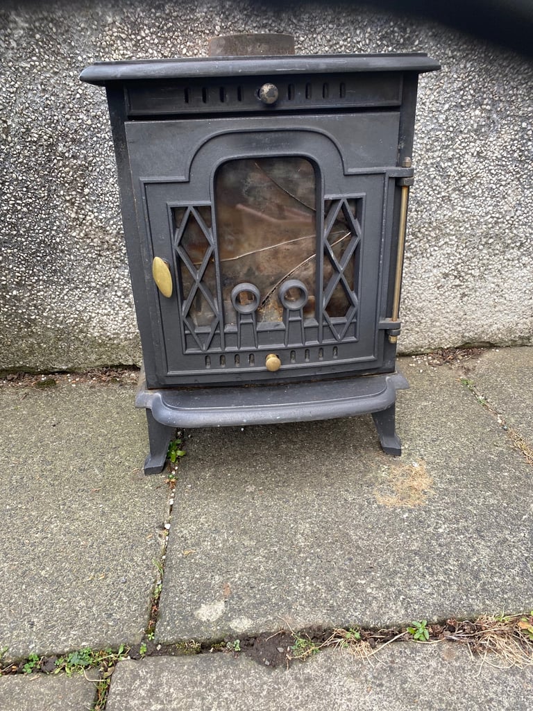Wood burning stove 