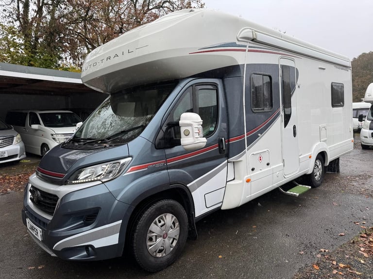 ☀️ 2015 / 65 PLATE AUTO TRAIL TRACKER RB ⭐️ 4 BERTH ISLAND BED ⭐️