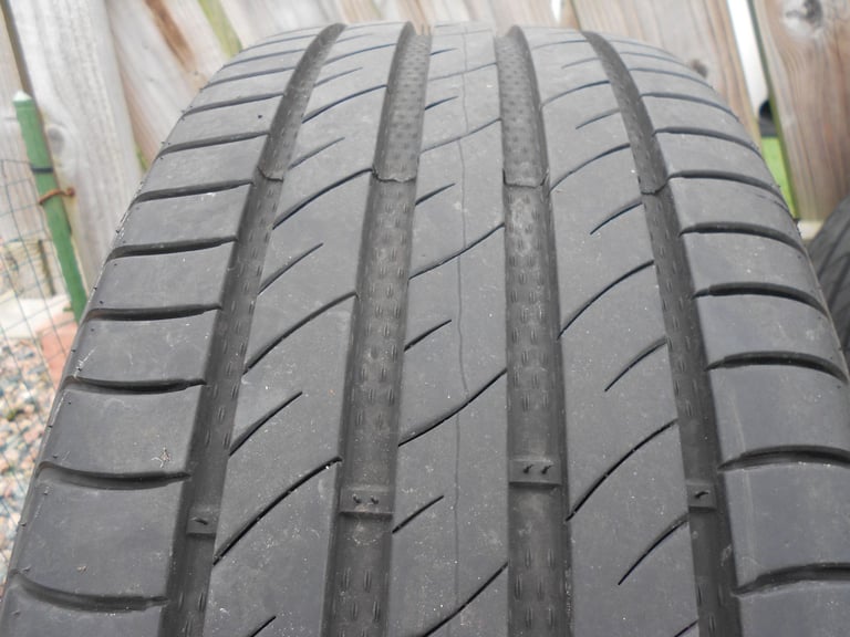 NISSAN 18" ALLOYS