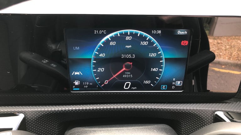 2019 Mercedes-Benz A-Class A 200 SPORT AUTO Saloon Petrol Automatic