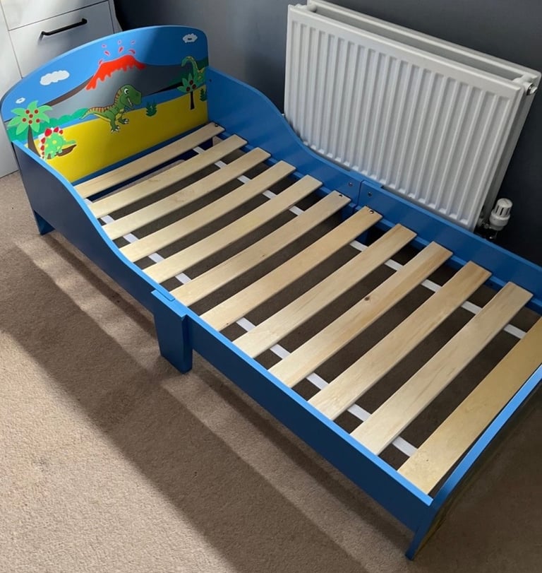 image for FREE Toddler bed 